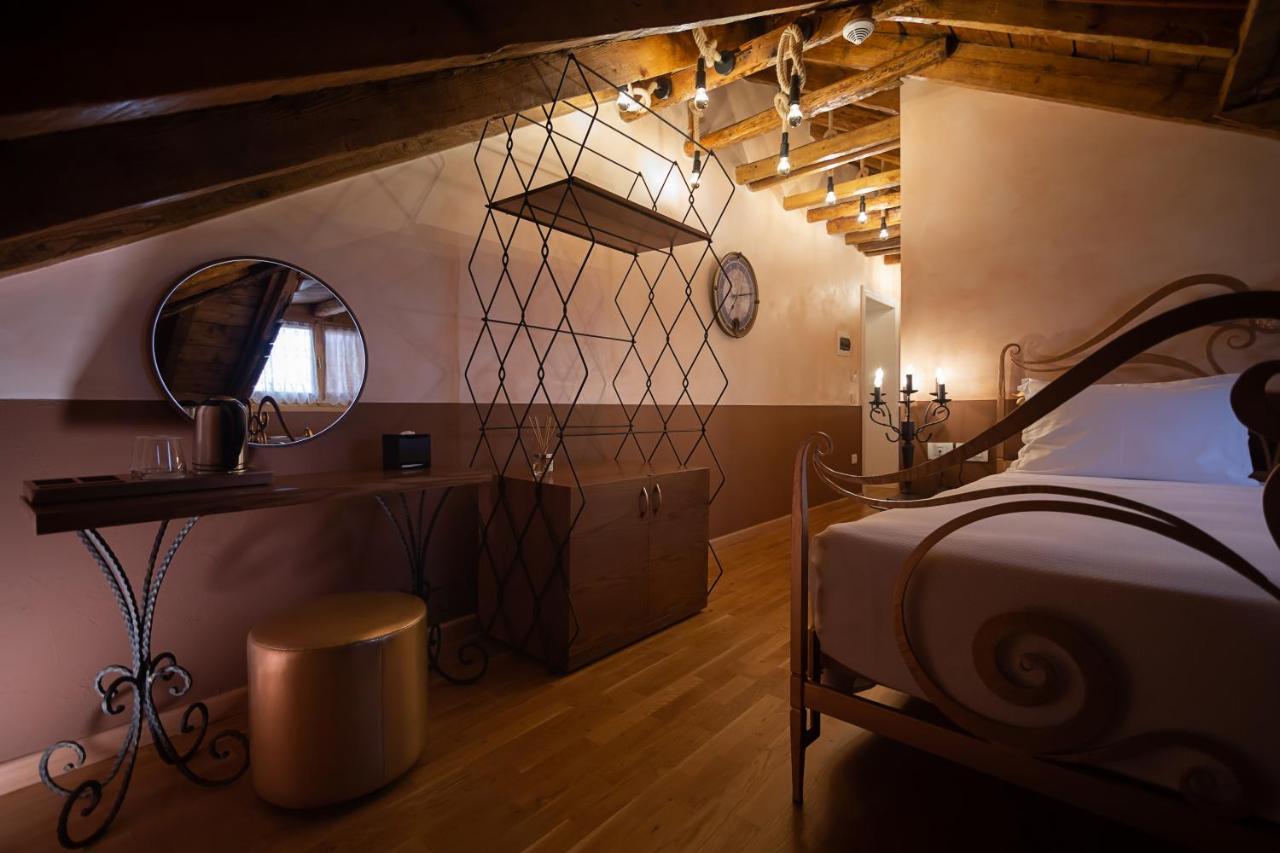 Tresor Art Boutique Hotel คอร์เชอ ภายนอก รูปภาพ